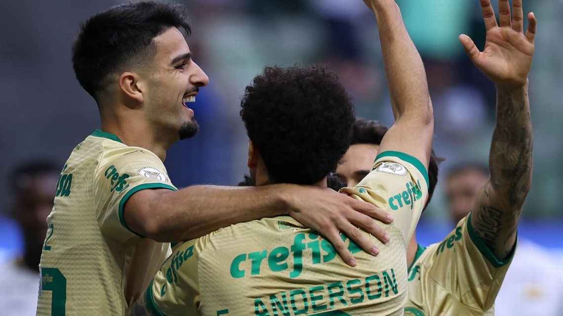 Flaco López faz gol mais rápido do Brasileirão, Palmeiras aplica 5 a 0 no Criciúma, vira vice-líder e segue caça ao Botafogo