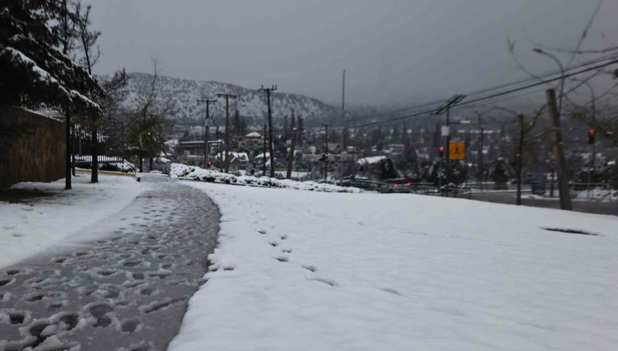 Las tres regiones de la zona centro-sur que tendrán nevadas, viento y lluvia durante este fin de semana