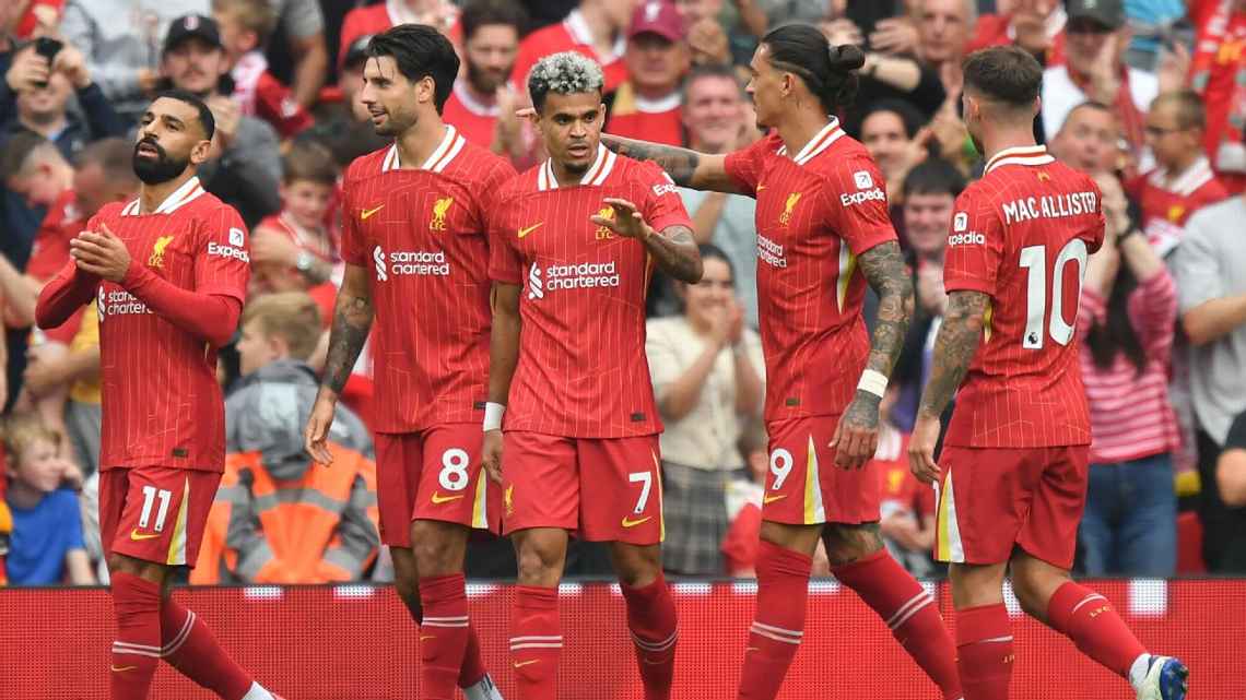 Liverpool vence Bournemouth, dorme na liderança da Premier League e joga pressão em City x Arsenal