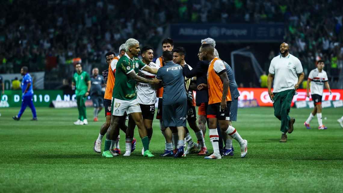 São Paulo e Palmeiras pagam R$ 250 mil em multas e liberam ‘brigões’ em clássico do Brasileiro