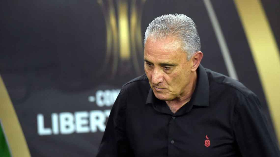 Tite diz que xingamento ‘dói o lado humano’ e promete outro Flamengo: ‘Vamos fazer gol lá. Me cobrem depois’