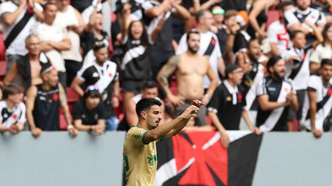 Palmeiras bate Vasco, emplaca 5ª vitória seguida no Brasileirão e segue colado no Botafogo