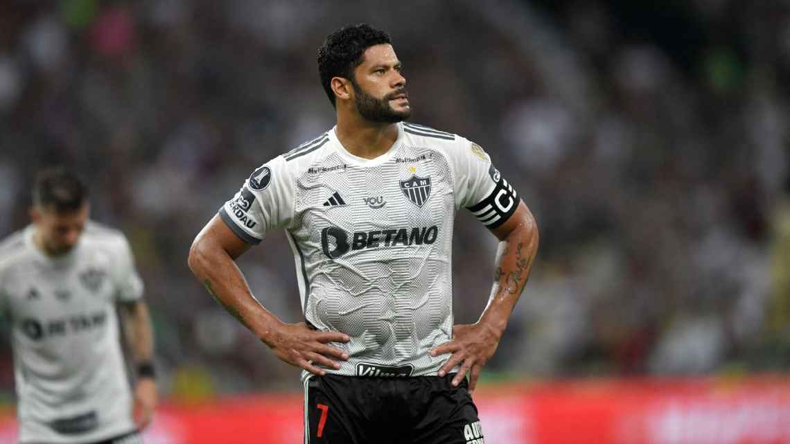 Hulk vê discussão quente com Scarpa como algo normal: ‘Se entra num jogo desse frio, você não tem paixão dentro de si’