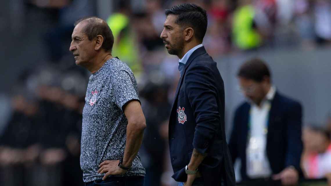 ‘No va a bajar’: Ramón crava que Corinthians não cai, e Emiliano vê ‘resultado totalmente mentiroso’ contra São Paulo