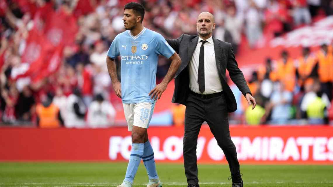 Guardiola prevê Rodri fora ‘por longo tempo’ no City, mas promete: ‘Vou encontrar uma solução’