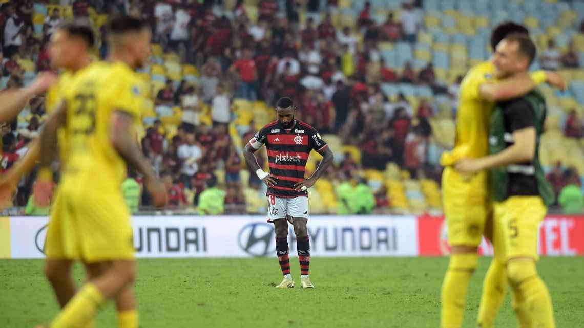 Derrota do Flamengo para o Peñarol espanta jornal argentino: ‘Tremenda surpresa’