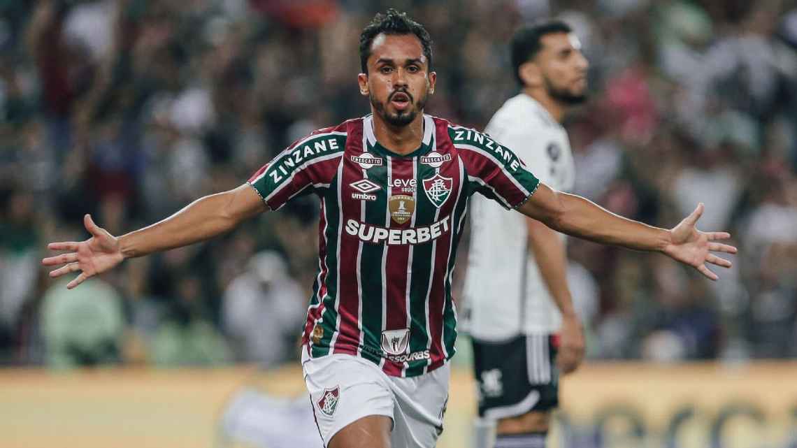 Fluminense marca no fim e sai na frente do Atlético-MG por vaga na semifinal da Libertadores