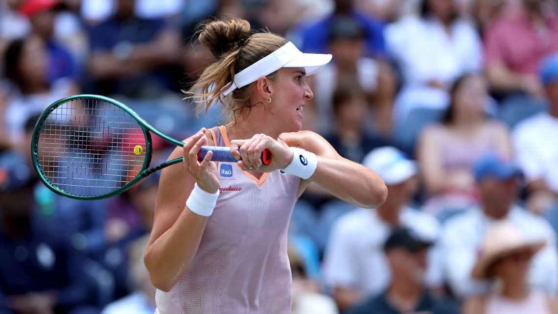 Bia Haddad Maia derrota ex-número 1 do mundo, iguala feito de Maria Esther Bueno e vai às quartas do US Open