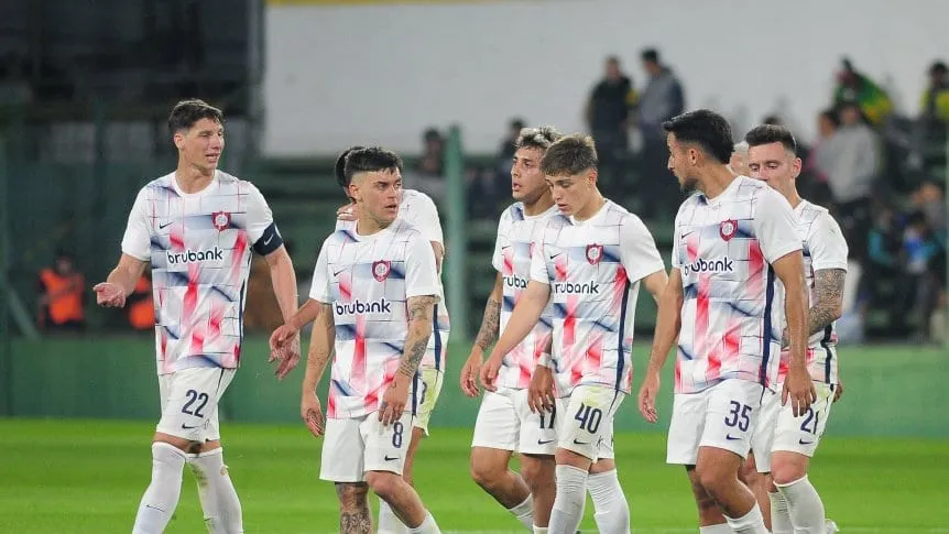 La cuenta pendiente de San Lorenzo: pocos goles y refuerzos en deuda