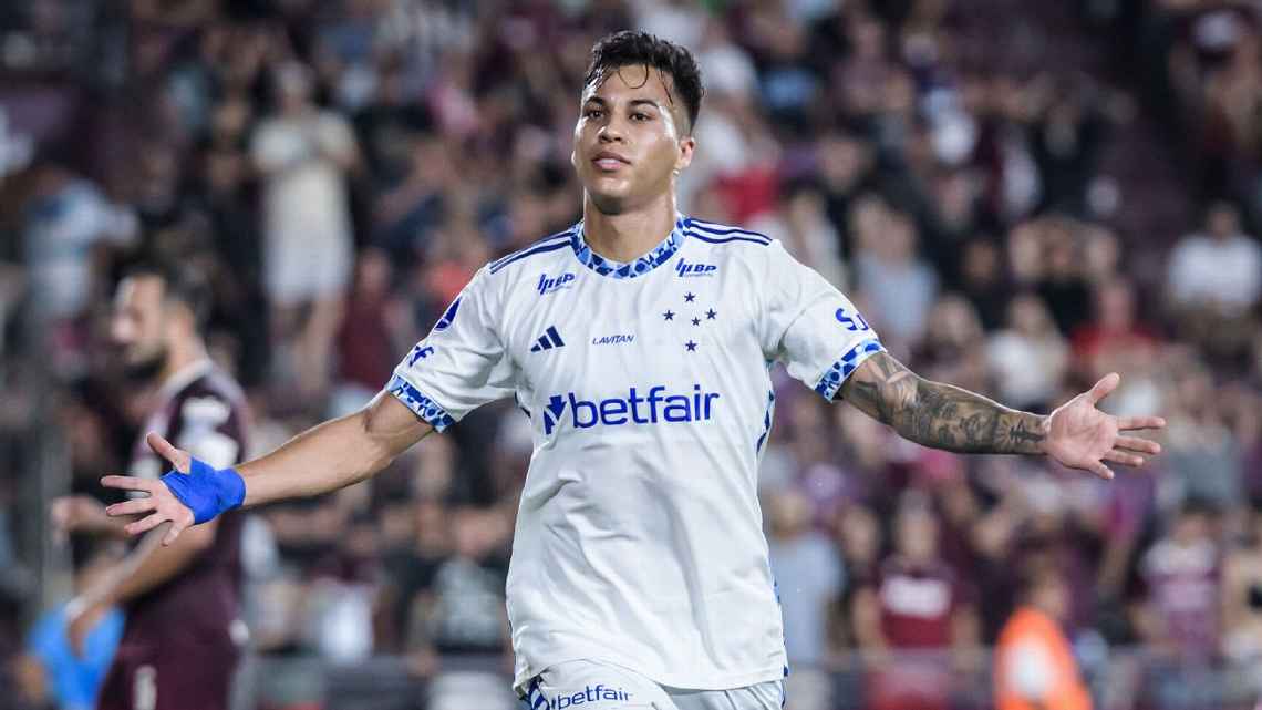 Cássio salva, Cruzeiro bate o Lanús na Argentina, vence a primeira com Diniz e vai à final da Sul-Americana