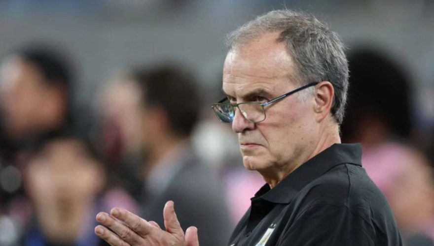 El multimillonario monto que deberá pagar Uruguay si despide a Marcelo Bielsa