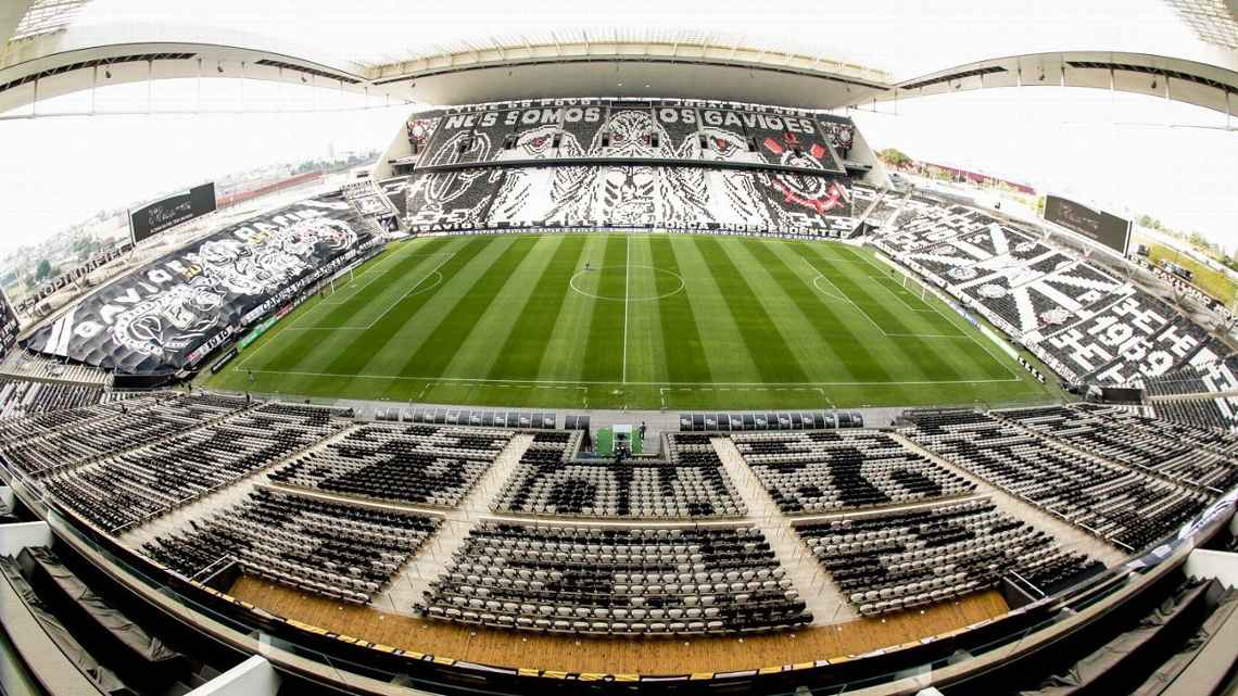 Presidente da Caixa e diretor do Corinthians explicam como será participação da torcida no plano de quitar Arena