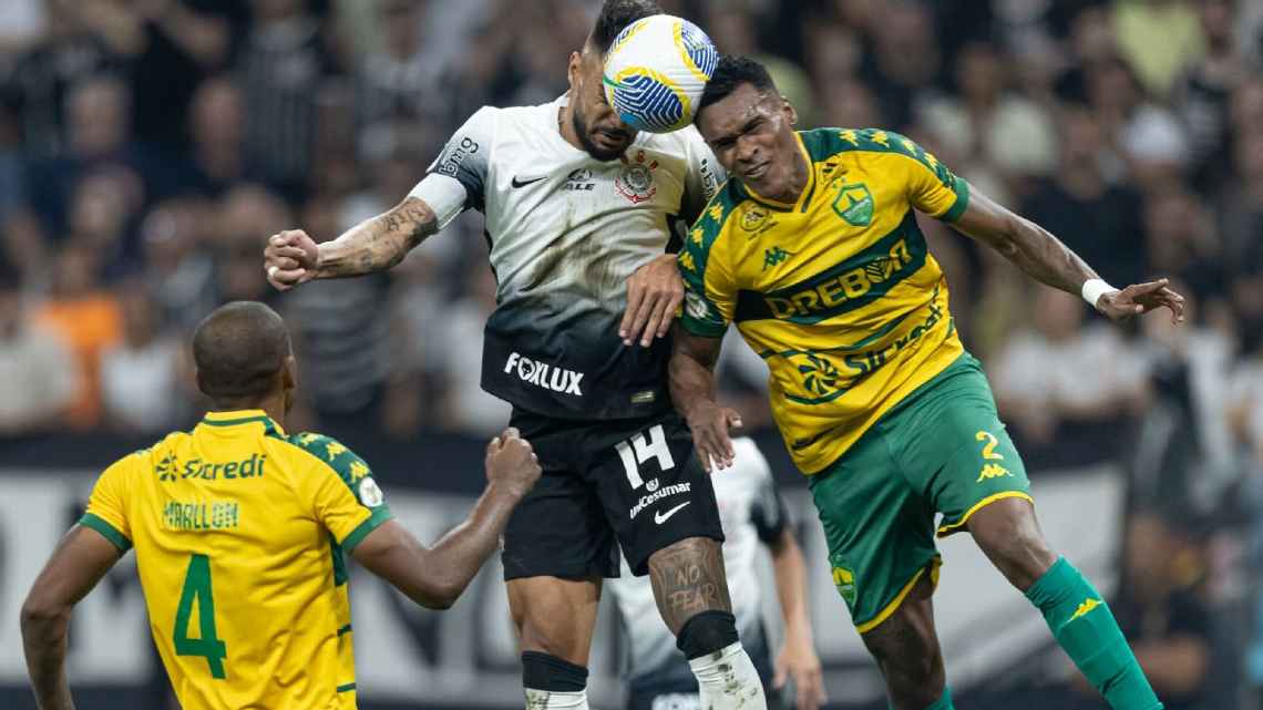 Como Cuiabá x Corinthians virou ‘final’ no Brasileirão e as chances de cada time na luta contra o rebaixamento