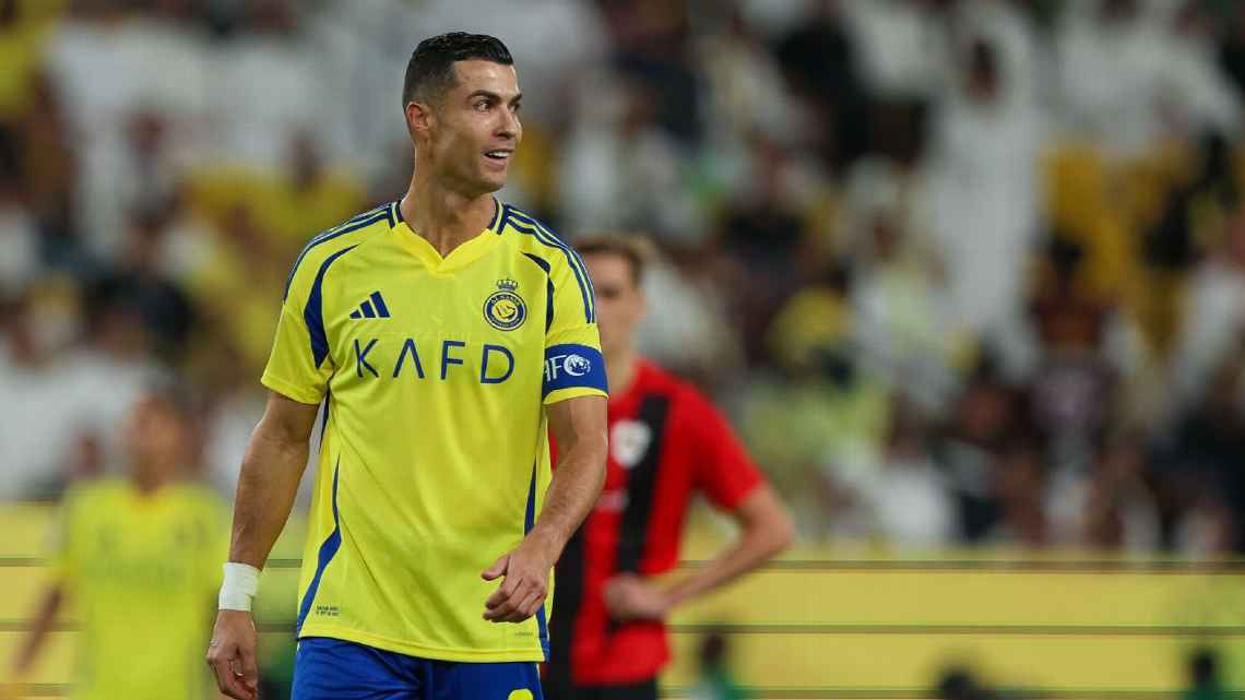 Cristiano Ronaldo faz golaço, e Al Nassr vence Al Rayyan pela Liga dos Campeões da Ásia; ex-Corinthinas, Róger Guedes também marca