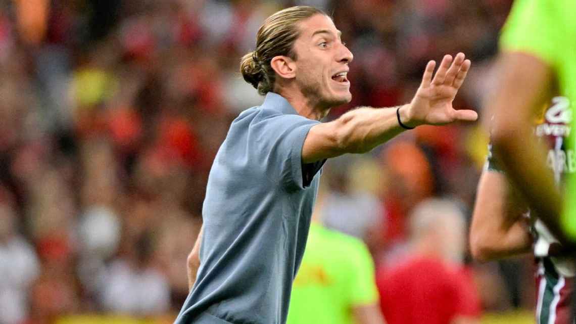 Filipe Luís fala em vestiário ‘machucado’ do Flamengo após derrota e revela pedido a Gabigol: ‘Tendência é que melhore’