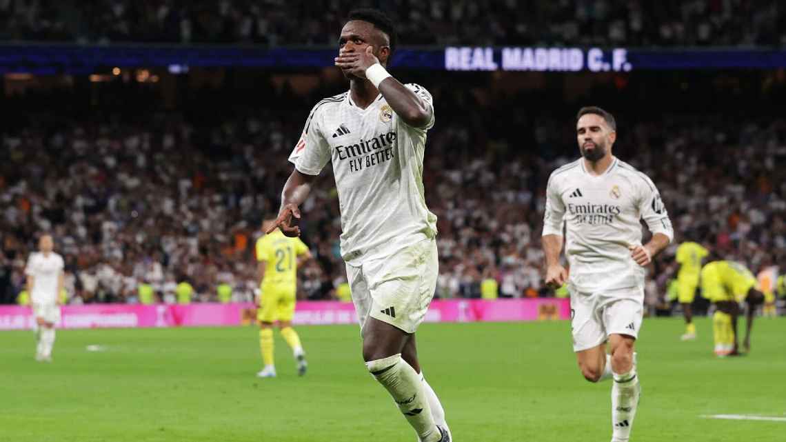 Vinicius Jr. faz golaço e sai com dores, Real Madrid vence Villarreal e põe pressão no Barcelona em LALIGA