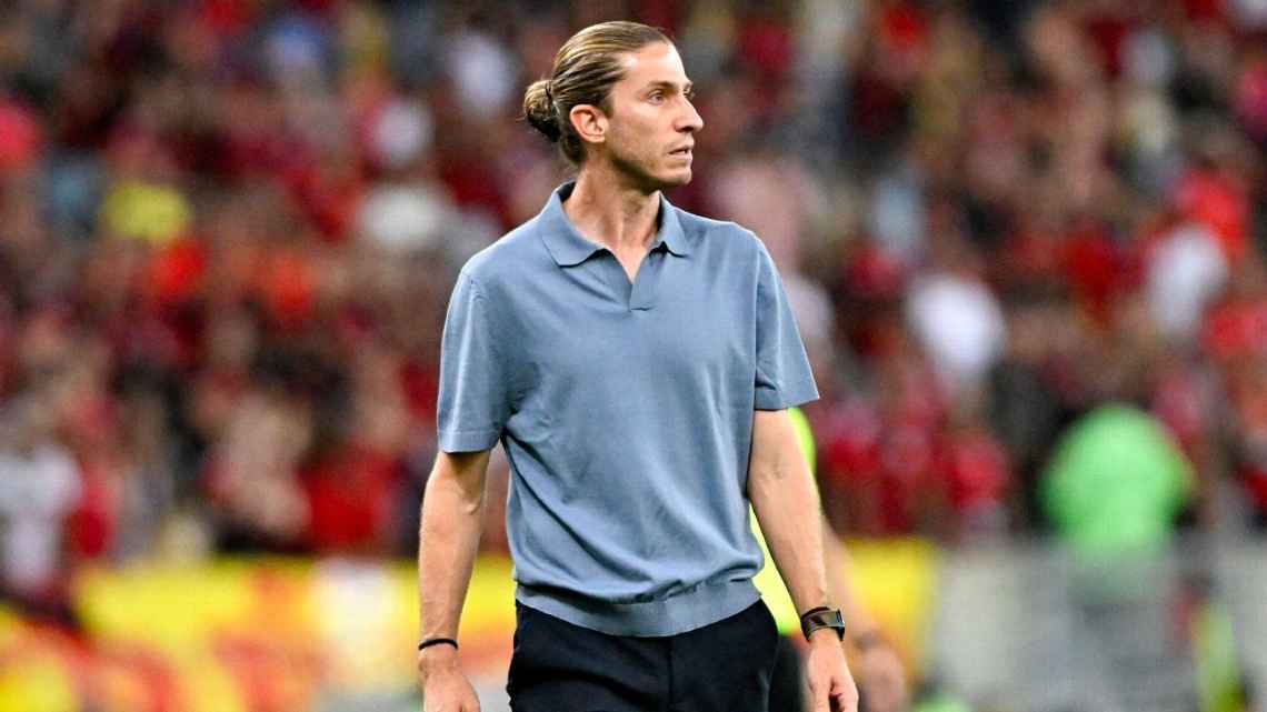 Como Filipe Luís reagiu após primeira derrota como técnico do Flamengo: ‘Dói muito mais desse lado aqui’