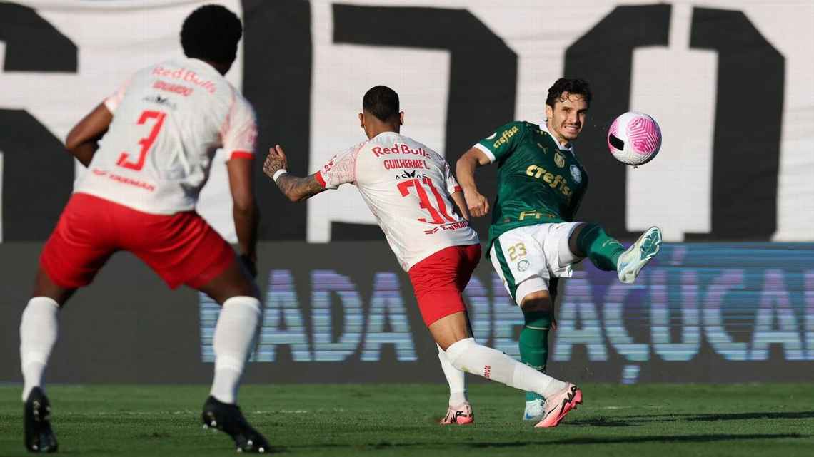 Palmeiras fica no empate com Red Bull Bragantino e vê Botafogo ampliar vantagem na liderança