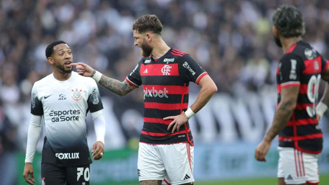 Flamengo segura empate com um a menos, elimina Corinthians e vai à final da Copa do Brasil