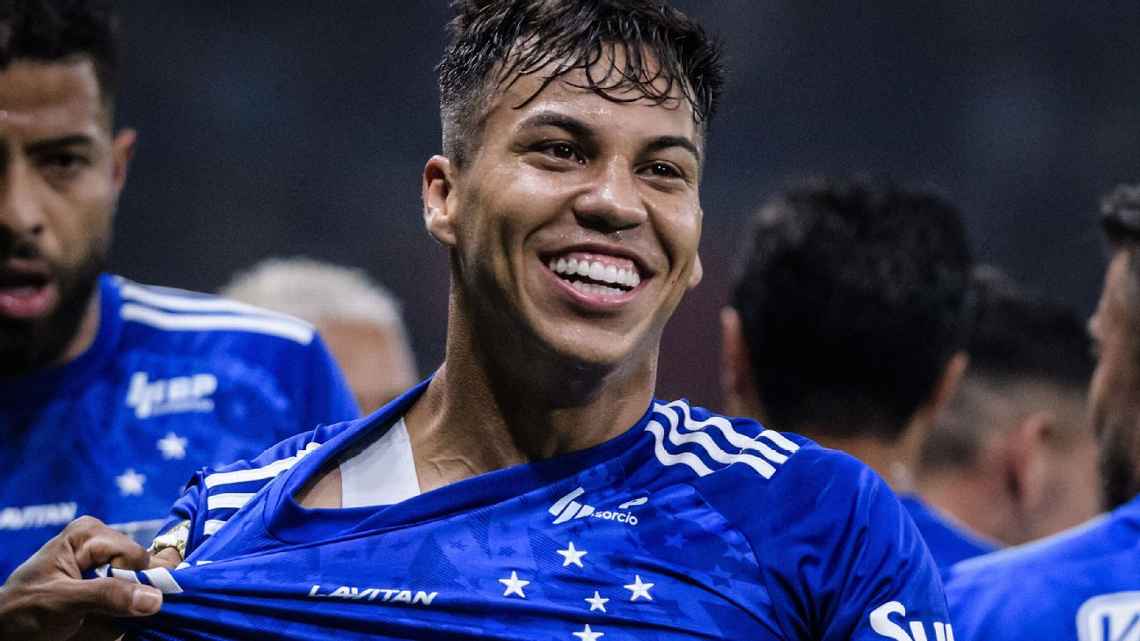 Ataque ‘KGM’ vai bem, Cruzeiro bate Criciúma e vence primeira com Fernando Diniz no Brasileirão