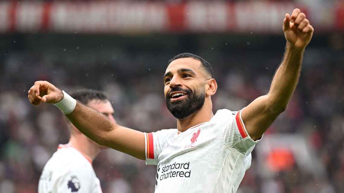 Quatro números que ‘obrigam’ Liverpool a renovar com Salah em início avassalador de temporada