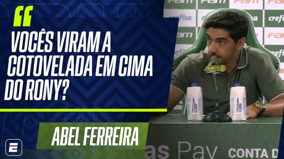 Abel reprova Marcos Rocha por ‘cair na pilha’ e critica VAR: ‘Por que não expulsou quando Rony levou cotovelada?’