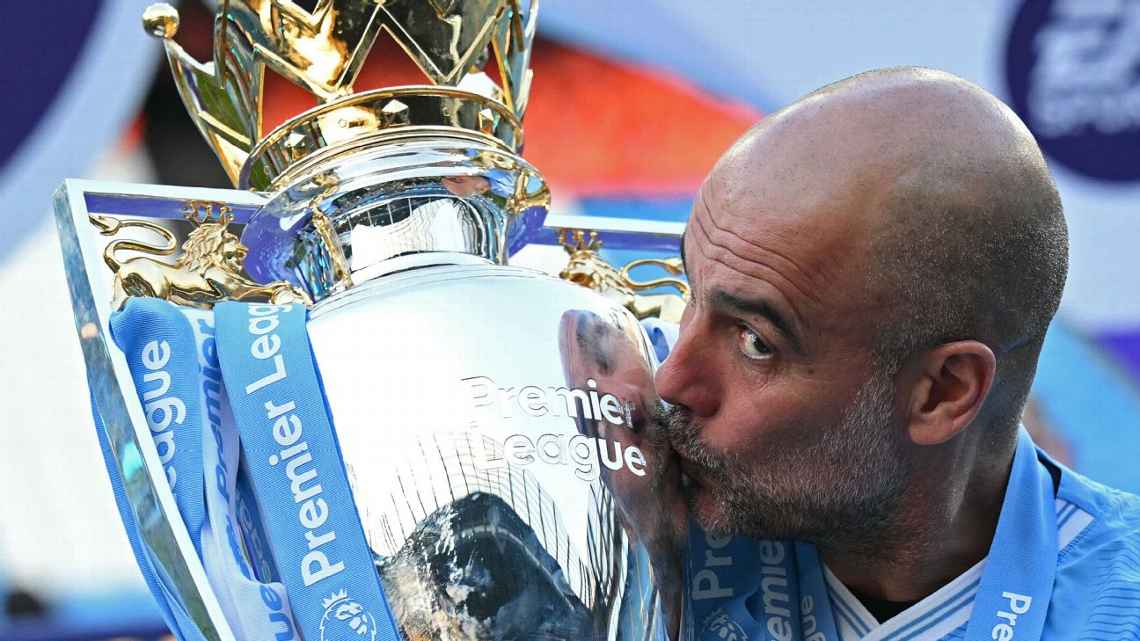 Choro de Guardiola e bronca gigante em Foden: City publica bastidores do 4º título da Premier League