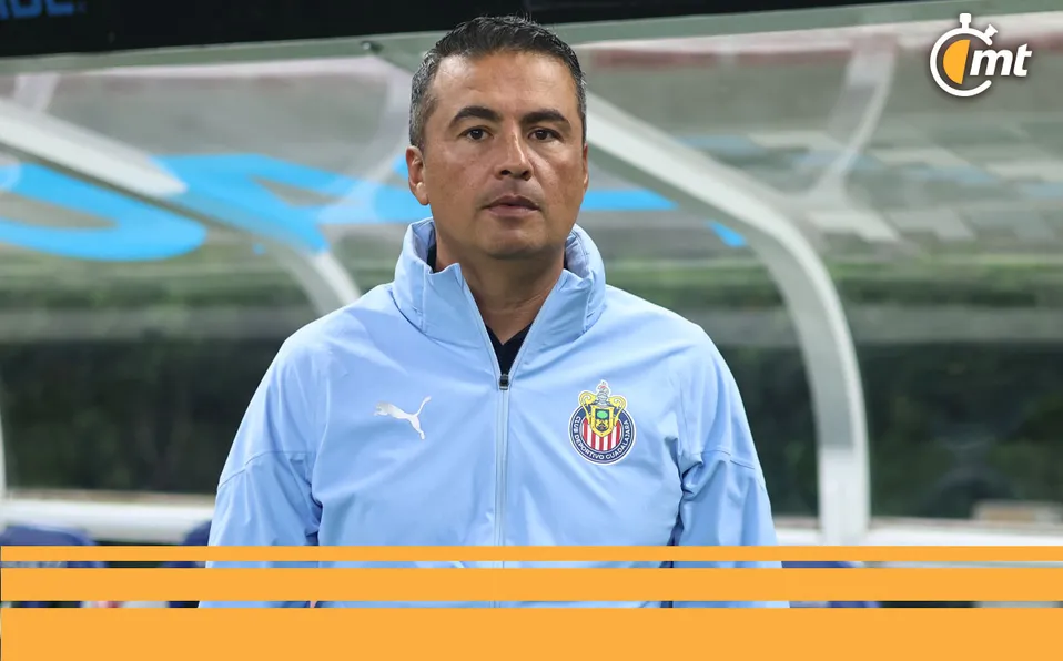 ¡Oficial! Arturo Ortega deja la dirección técnica de Chivas tras eliminación ante Atlas