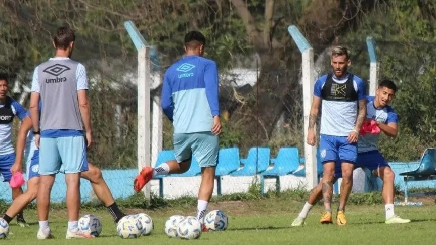 Atlético Tucumán, entre altas y bajas para enfrentar a Huracán