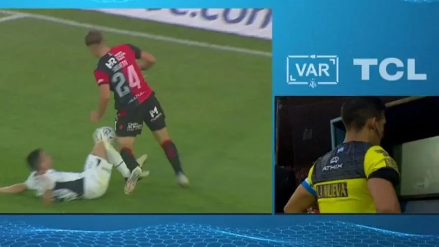 Insólito inicio de Newell’s vs. Independiente: VAR, penal y gol de Banega ¡al minuto!