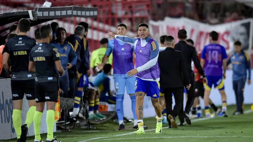 Huracán suspendió al hincha que agredió a Rojo en el partido con Boca y apuntan contra Medel