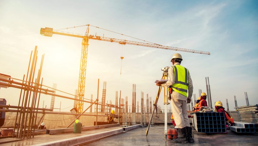 Estos son los riesgos de salud a los que están expuestos los trabajadores por el calor extremo