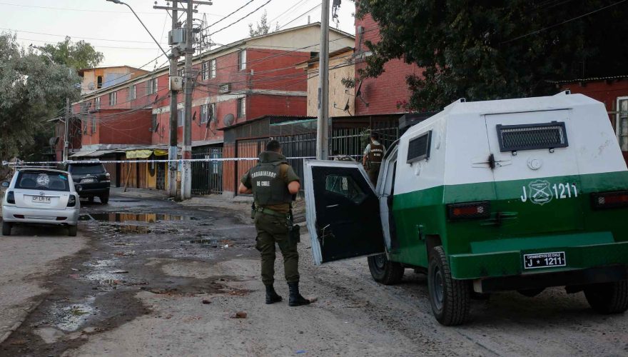 Carabinero es apuñalado en violenta encerrona en San Bernardo