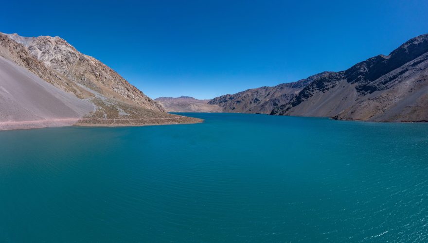 Embalse El Yeso se encuentra a 100% de su capacidad, asegurando el suministro de agua potable para la RM