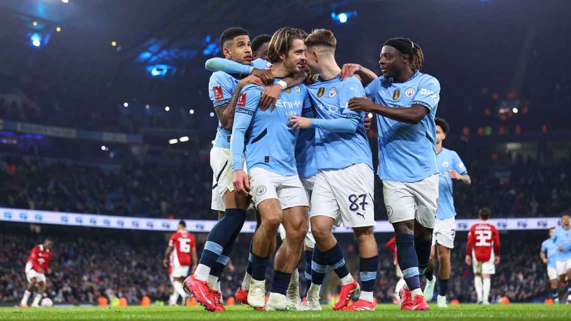 Hat-trick, fim de jejum e goleada histórica: Manchester City atropela Salford City na Copa da Inglaterra