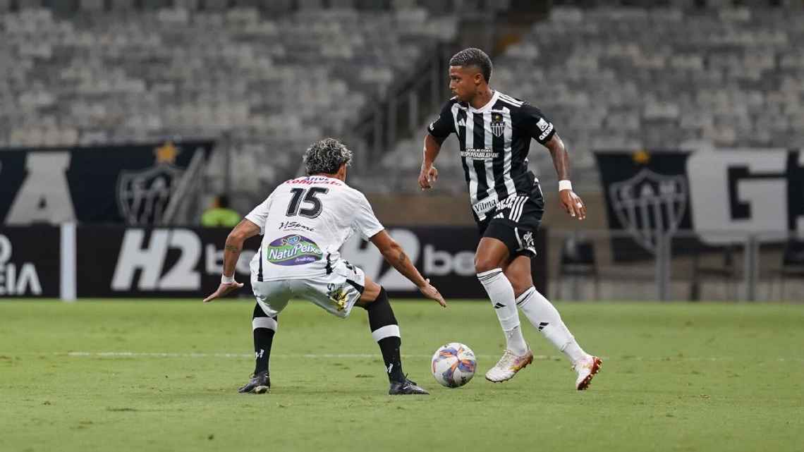 Atlético-MG fica no empate com o Democrata e segue sem vencer no Mineiro