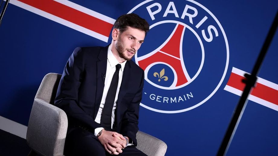 PSG anuncia Kvaratskhelia e protagoniza primeira ‘bomba’ do mercado de inverno na Europa