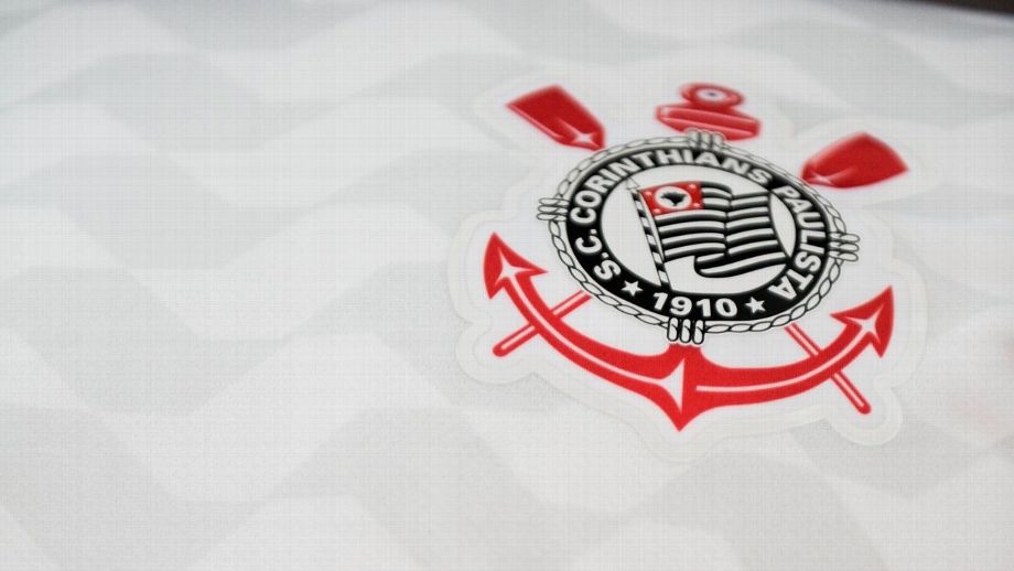 Empresário Giuliano Bertolucci vai à Justiça e cobra mais de R$ 78 milhões do Corinthians