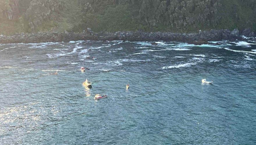 “Toda mi familia se murió”: sobreviviente de tragedia en Bahía Mansa apunta a capitán de barco