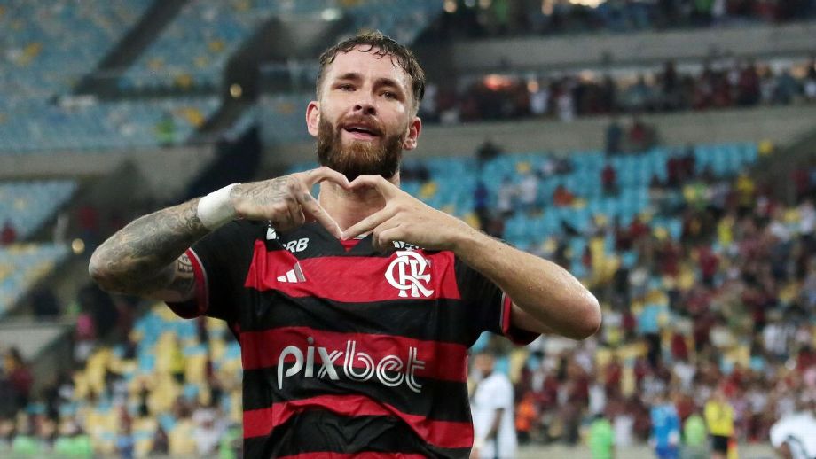 Léo Pereira deixa pré-temporada do Flamengo nos EUA por problema pessoal