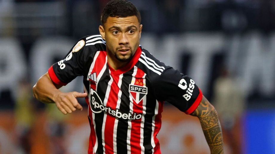 Vitória acerta contratação de Wellington Rato, que deixa o São Paulo após dois anos