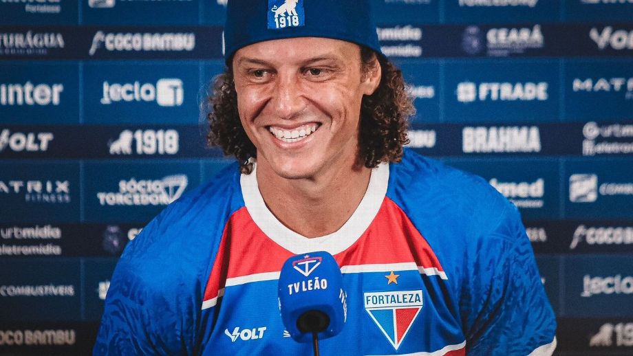 Apresentado no Fortaleza, David Luiz revela outras propostas e explica escolha: ‘Única que ardia meu coração’