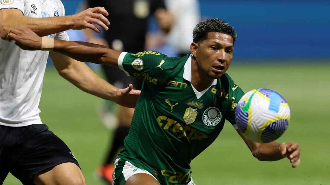 Em negociações com o Santos, Rony não é relacionado para Noroeste x Palmeiras; veja detalhes