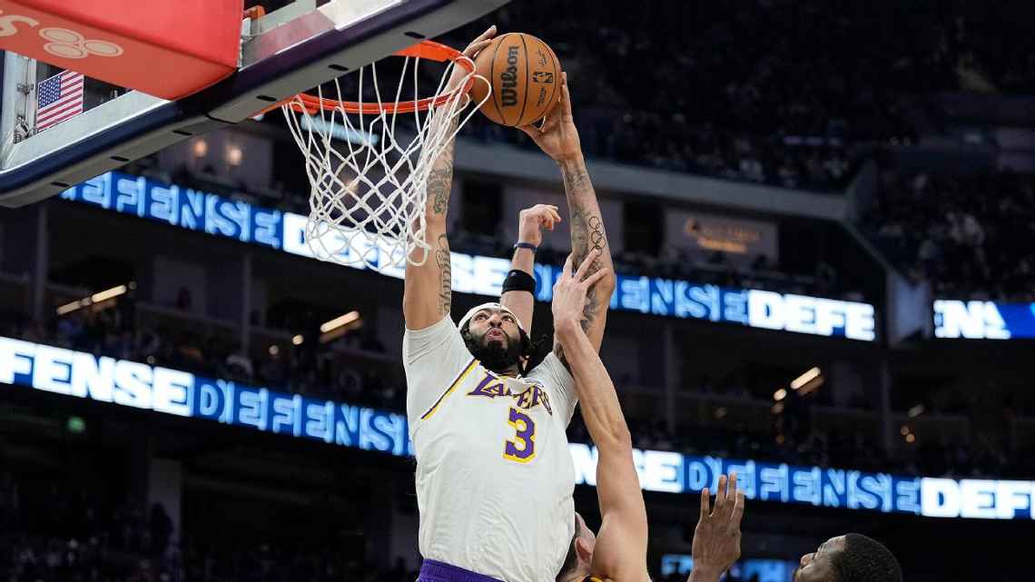 LeBron e Anthony Davis castigam defesa dos Warriors, e Lakers vencem mais uma