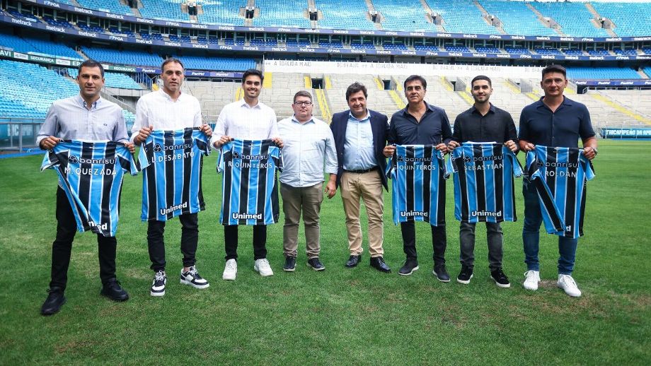 Grêmio anuncia acerto com lateral multicampeão pelo Flamengo e garante 1º reforço para 2025