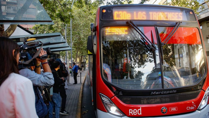 Los nuevos servicios RED que unen el Metro con Las Condes y Lo Barnechea: estos son los recorridos