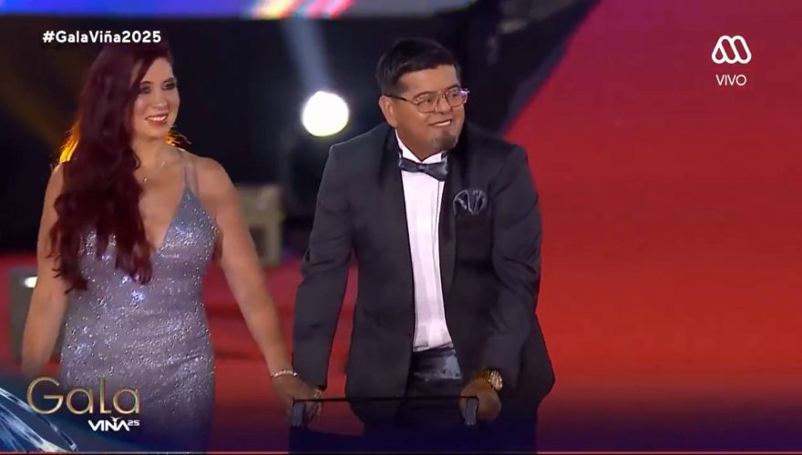 VIDEO – El emocionante paso de Mauricio Medina por la alfombra roja de la Gala de Viña 2025