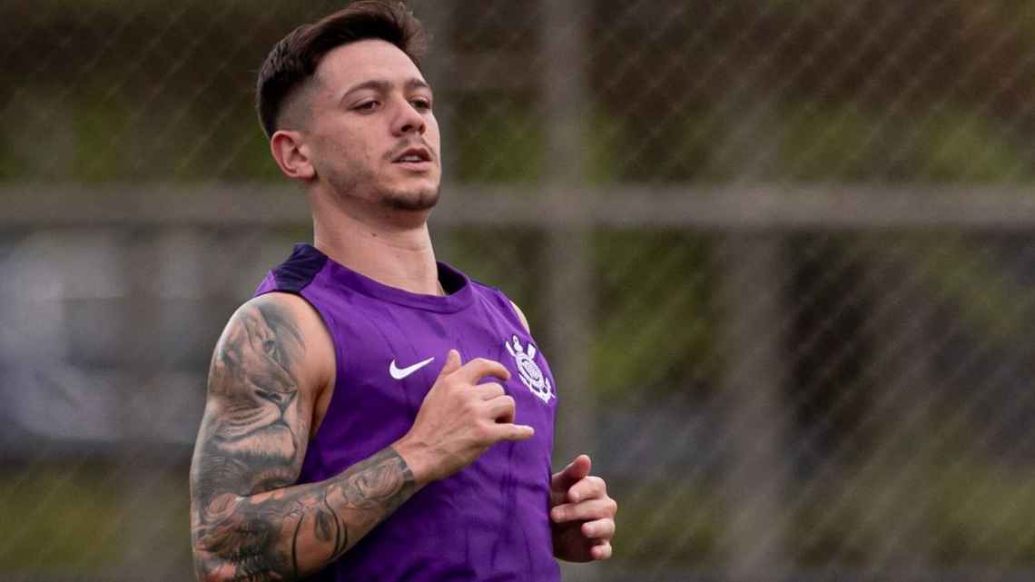 Ramón Díaz diz por que Garro não jogou Palmeiras x Corinthians, e Emiliano nega ‘mal-estar’ após meia perder a 10