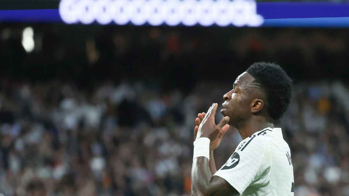 Jornal espanhol dá nota altíssima para Vinicius Jr. e diz que brasileiro segue sendo o ‘farol’ do Real Madrid