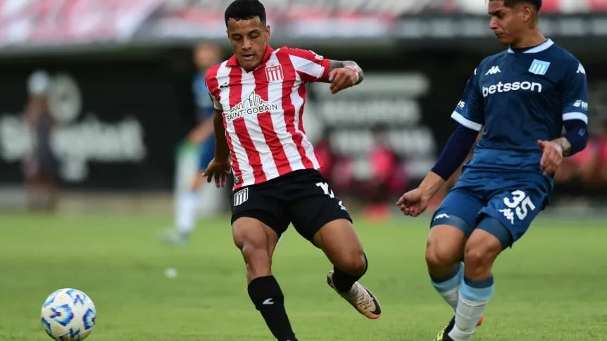 Estudiantes bajó a Racing y lidera su zona en el Torneo Apertura